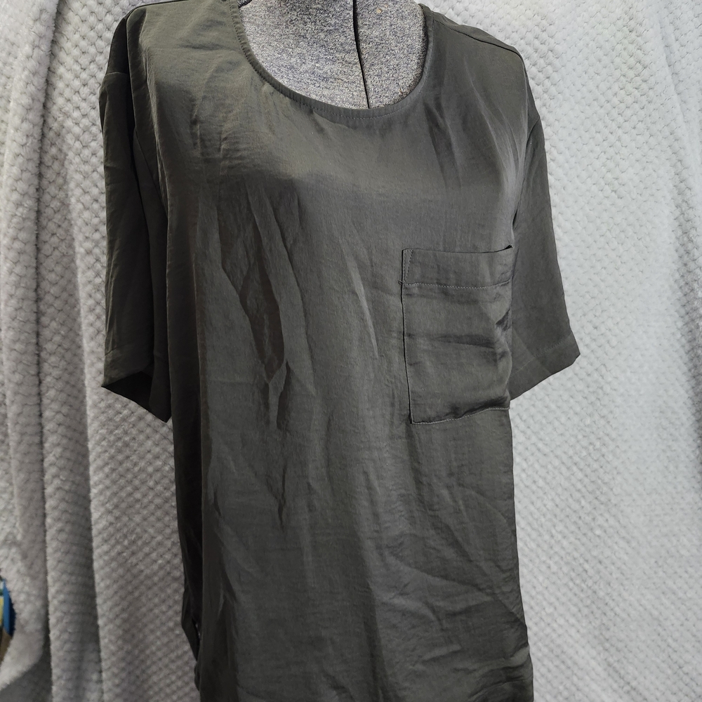 Nordstrom Dark Gray Short Sleeve Tee